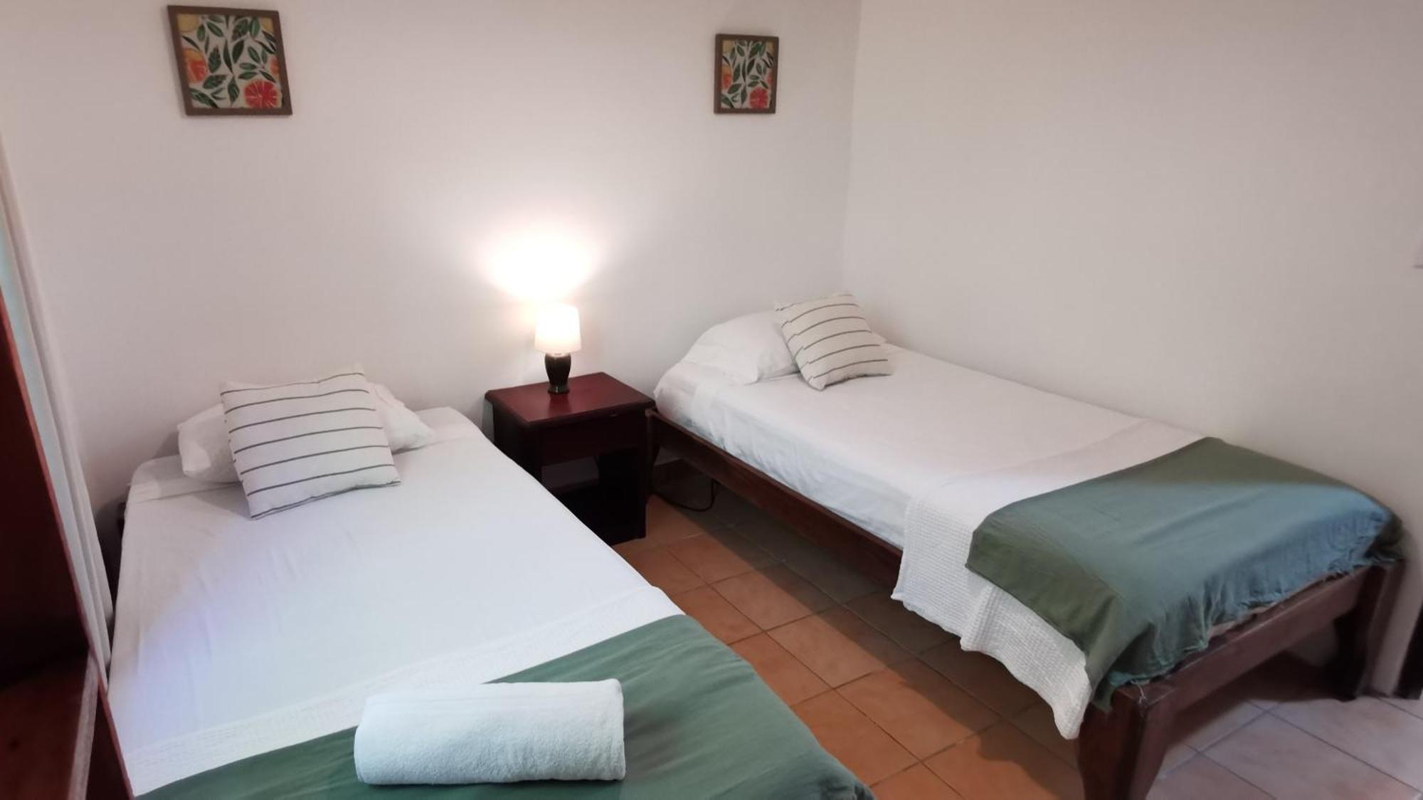 Colibri Apartments - 4 Min Walk To The Beach! Playa Santa Teresa  Camera foto
